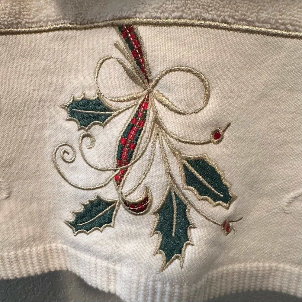 Lenox Holiday Bath & Fingertip Towel Set